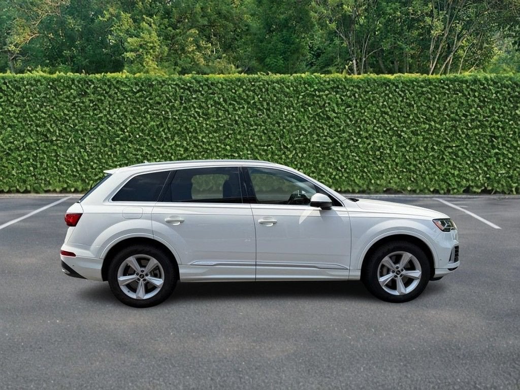 2022 Audi Q7 Premium