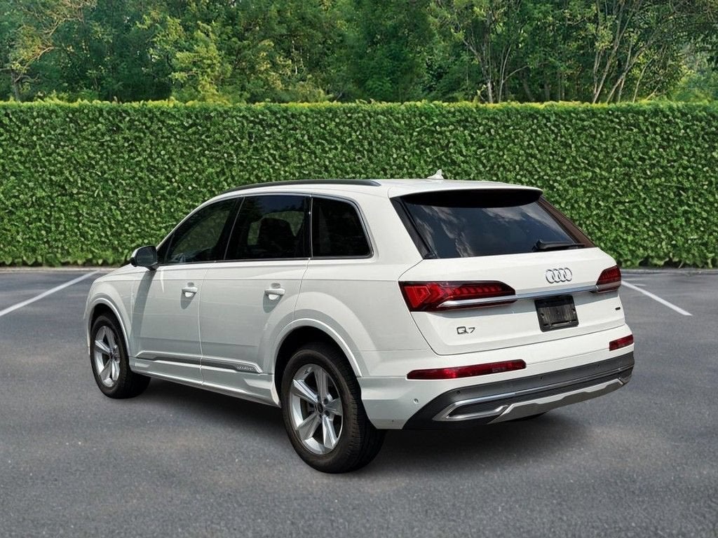 2022 Audi Q7 Premium