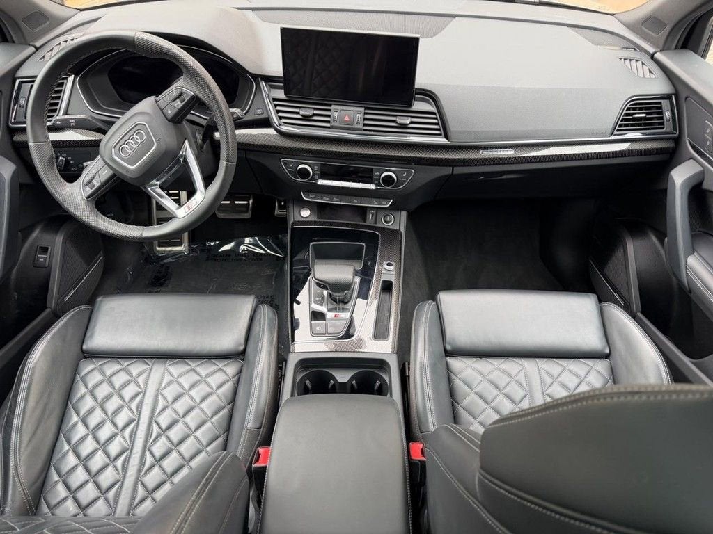 2023 Audi SQ5 Premium Plus