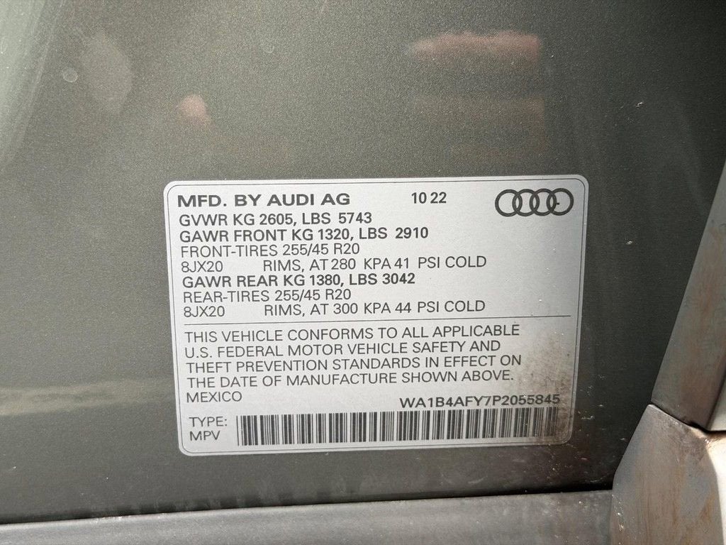 2023 Audi SQ5 Premium Plus