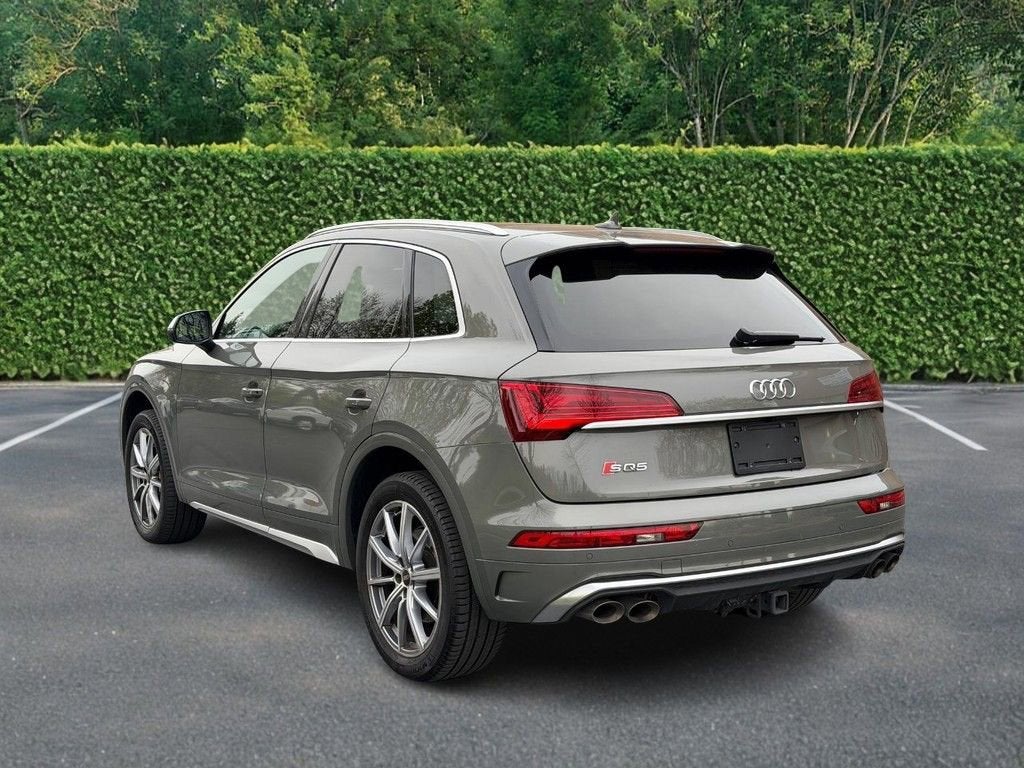 2023 Audi SQ5 Premium Plus