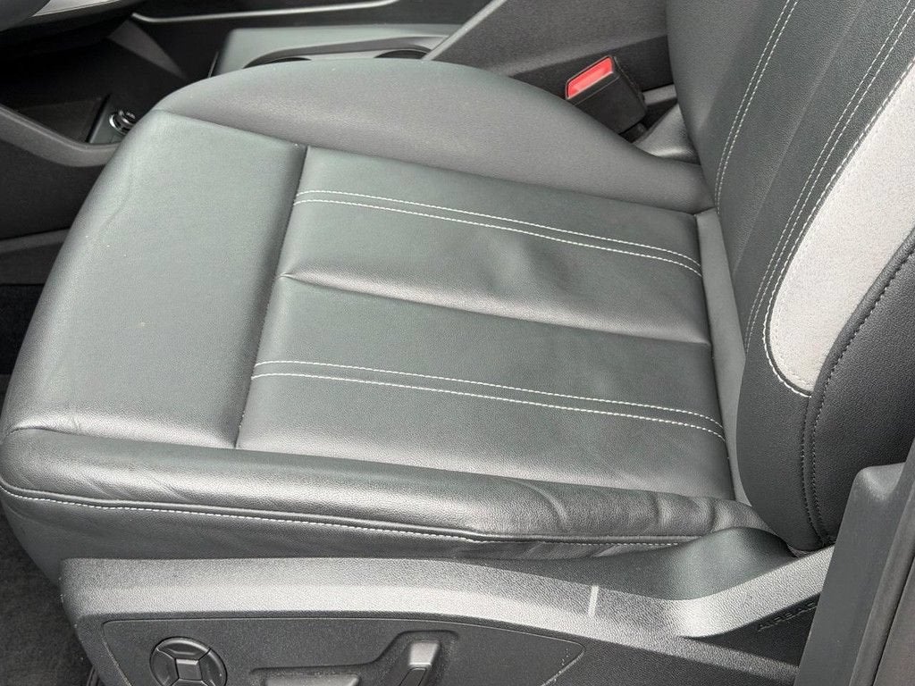 2023 Audi Q4 e-tron Premium Plus