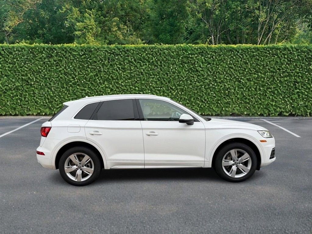 2019 Audi Q5 Premium Plus