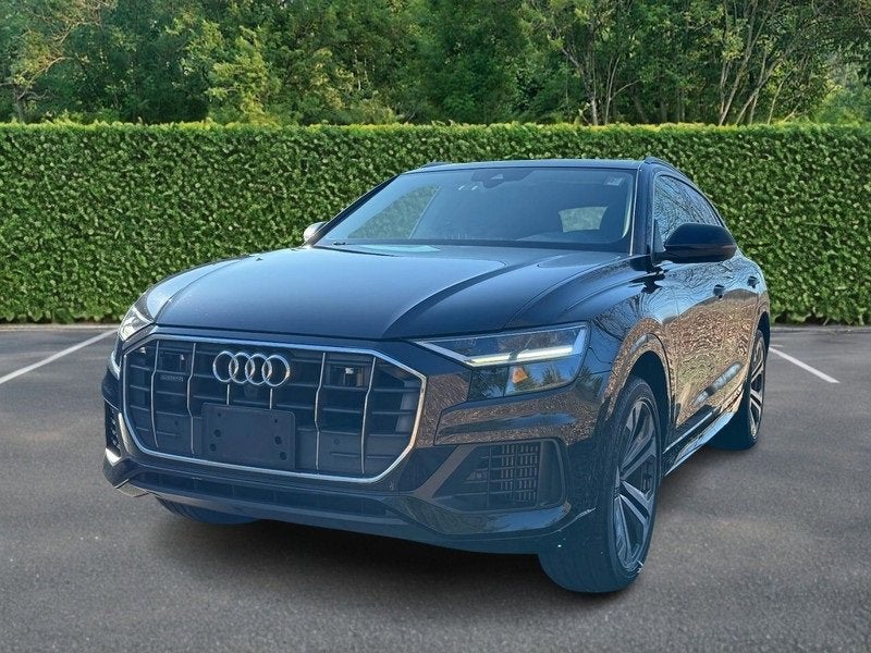 2019 Audi Q8 Premium Plus