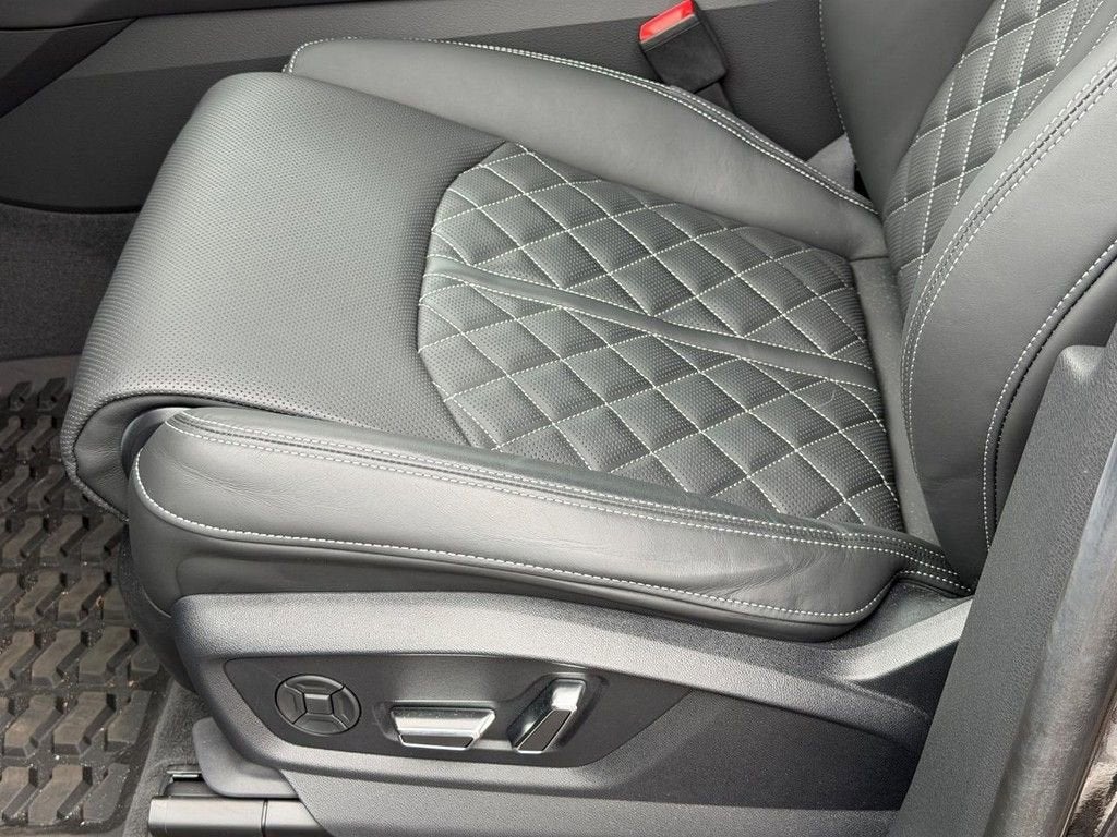 2023 Audi SQ8 Prestige