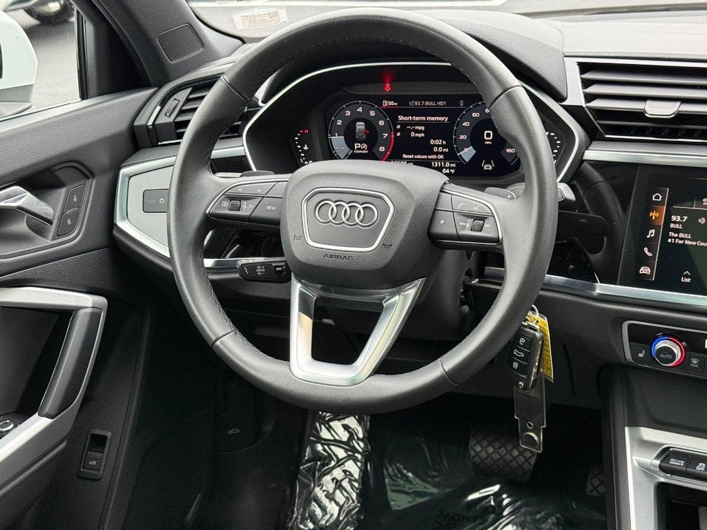 2025 Audi Q3 S line Premium