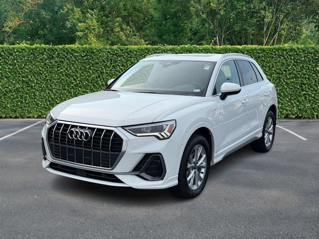 2025 Audi Q3 S line Premium
