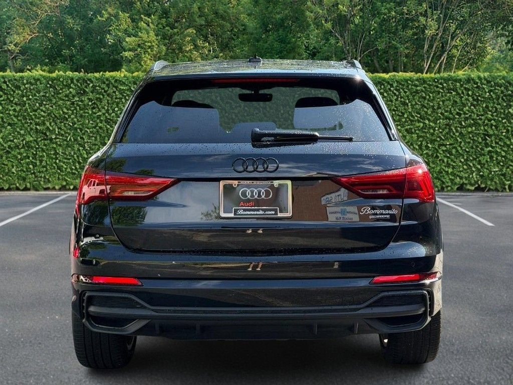 2025 Audi Q3 S line Premium