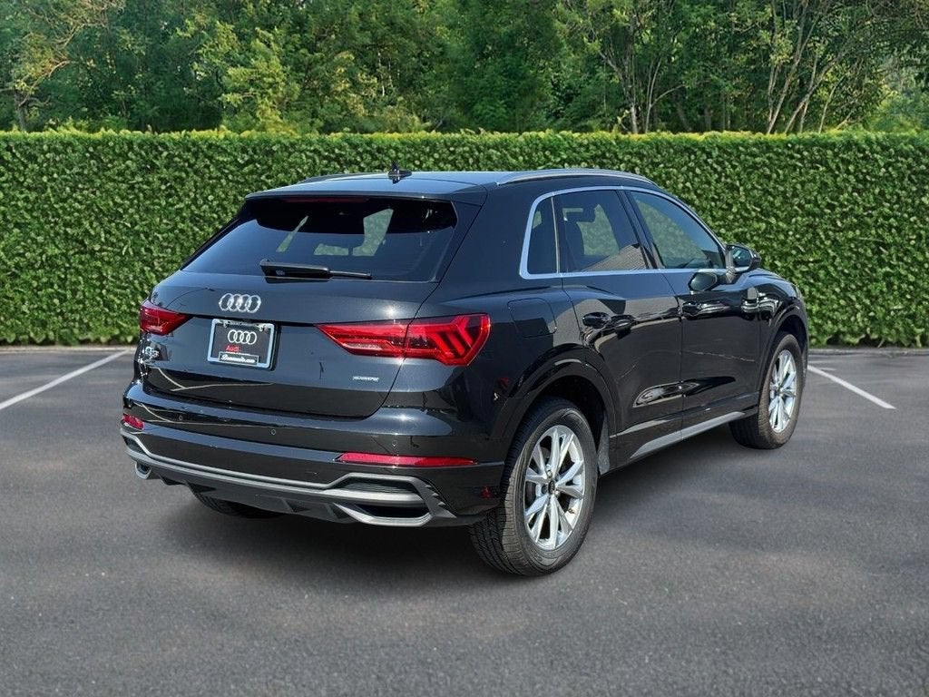 2025 Audi Q3 S line Premium
