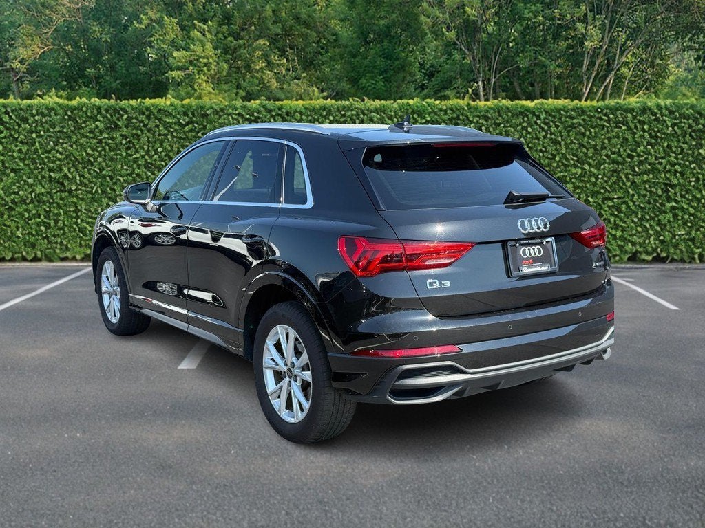 2025 Audi Q3 S line Premium