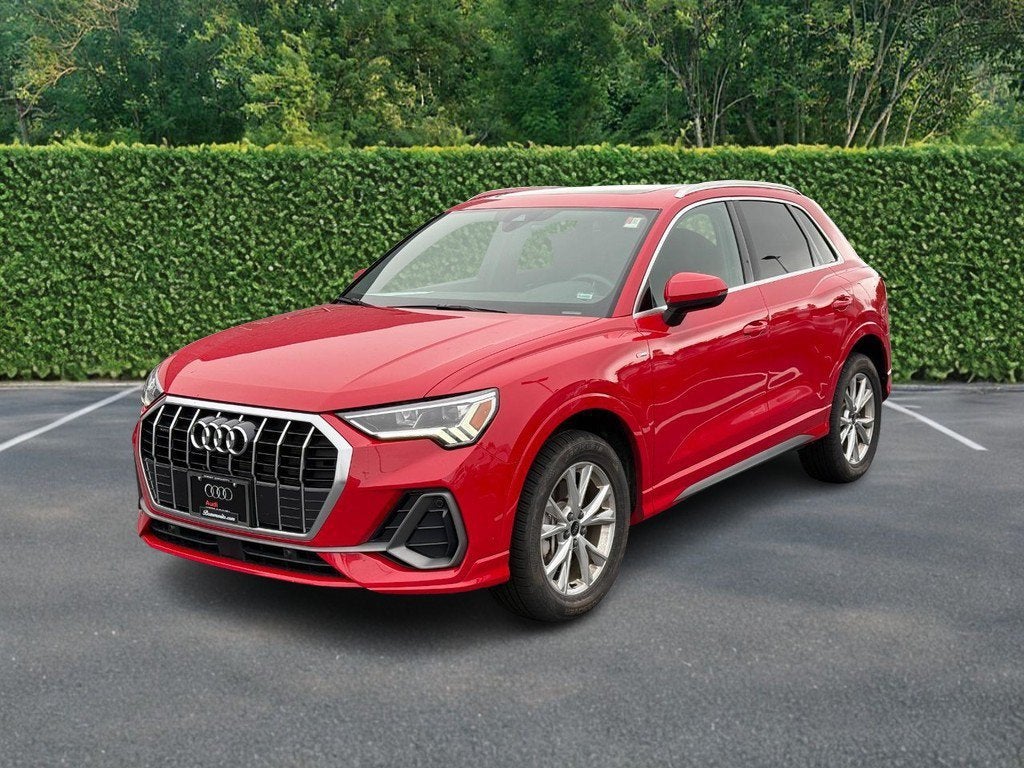 2025 Audi Q3 S line Premium
