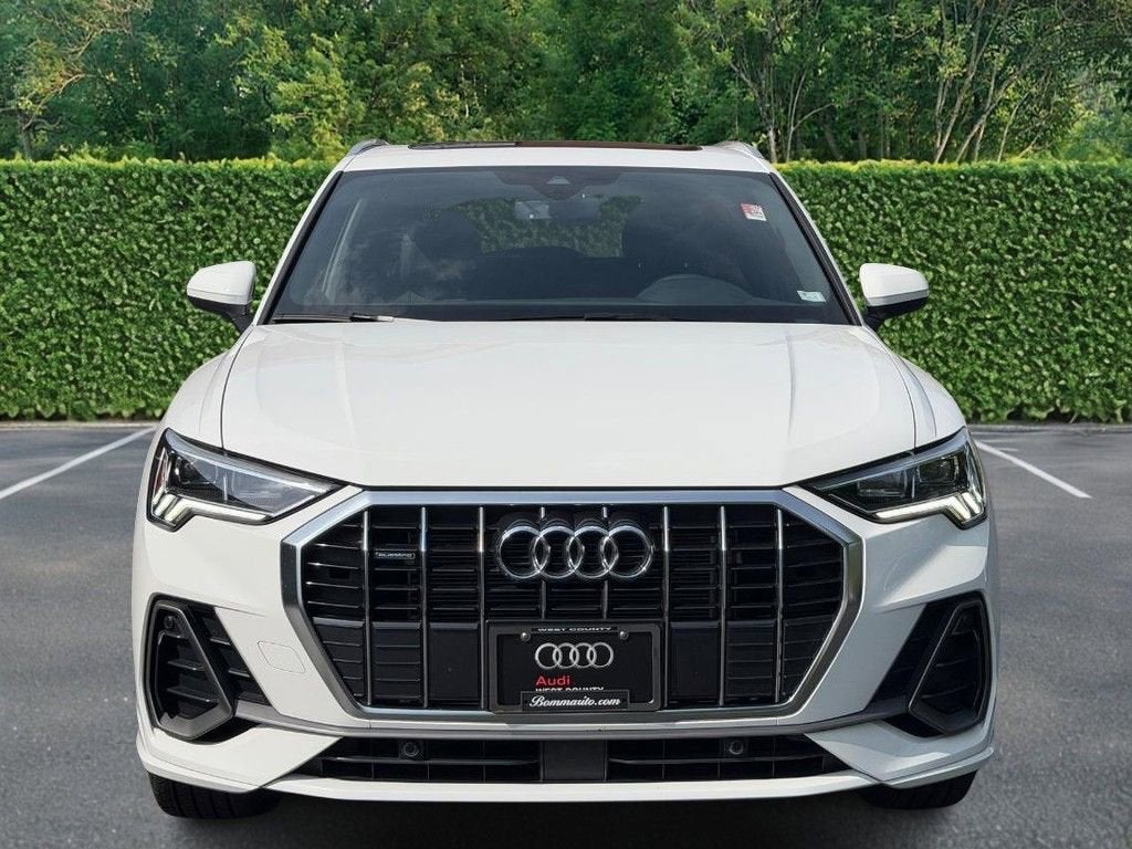 2025 Audi Q3 S line Premium