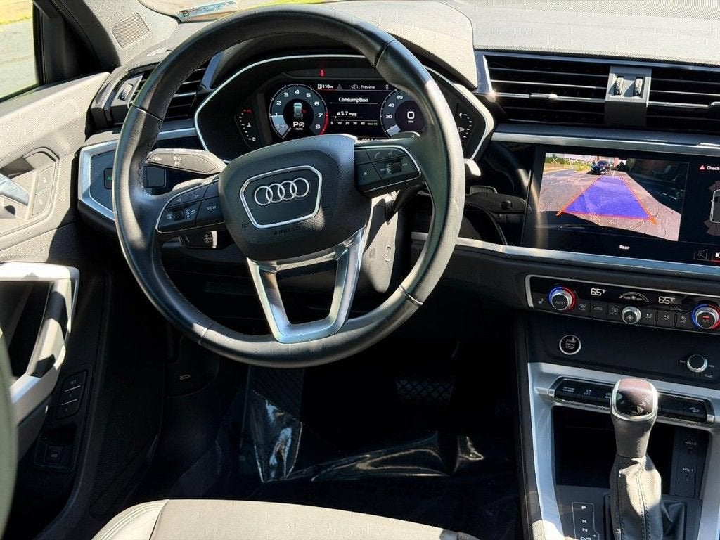 2023 Audi Q3 S line Premium
