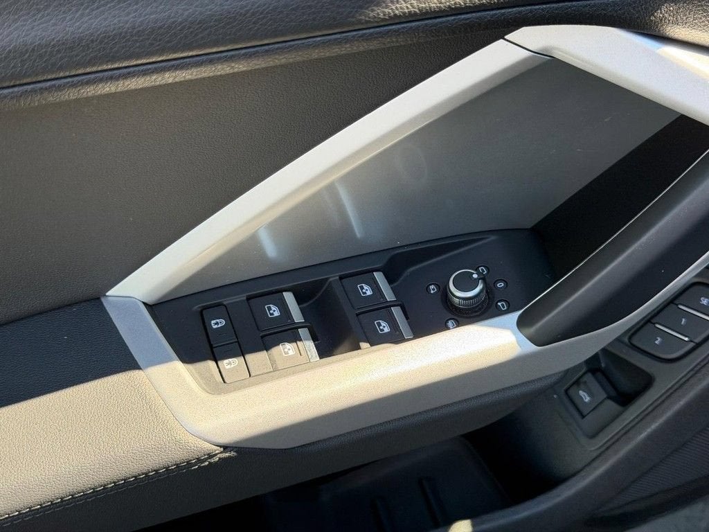 2023 Audi Q3 S line Premium