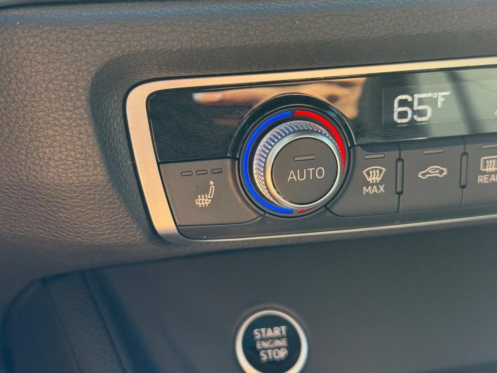 2023 Audi Q3 S line Premium