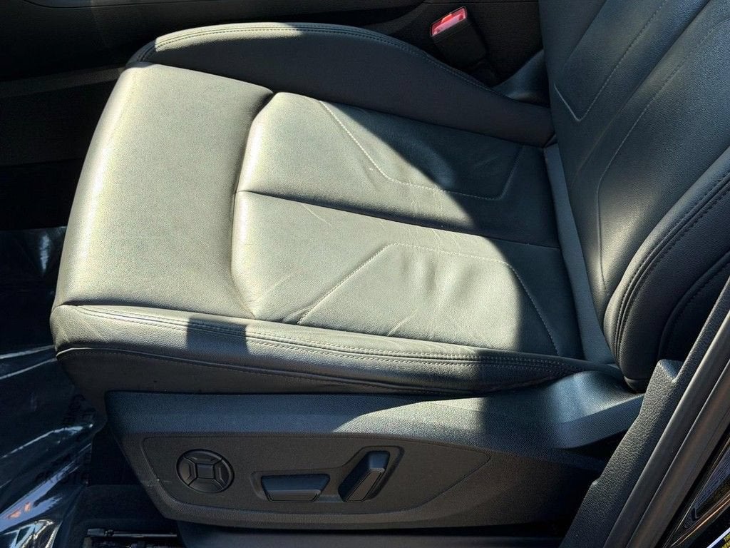 2023 Audi Q3 S line Premium