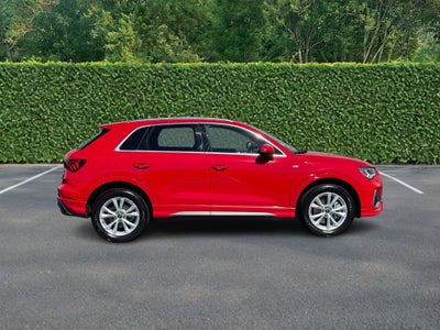 2025 Audi Q3 S line Premium