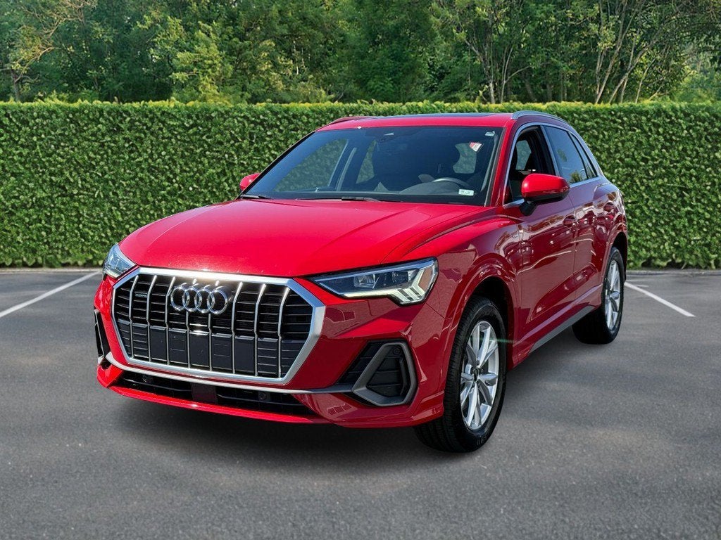 2025 Audi Q3 S line Premium
