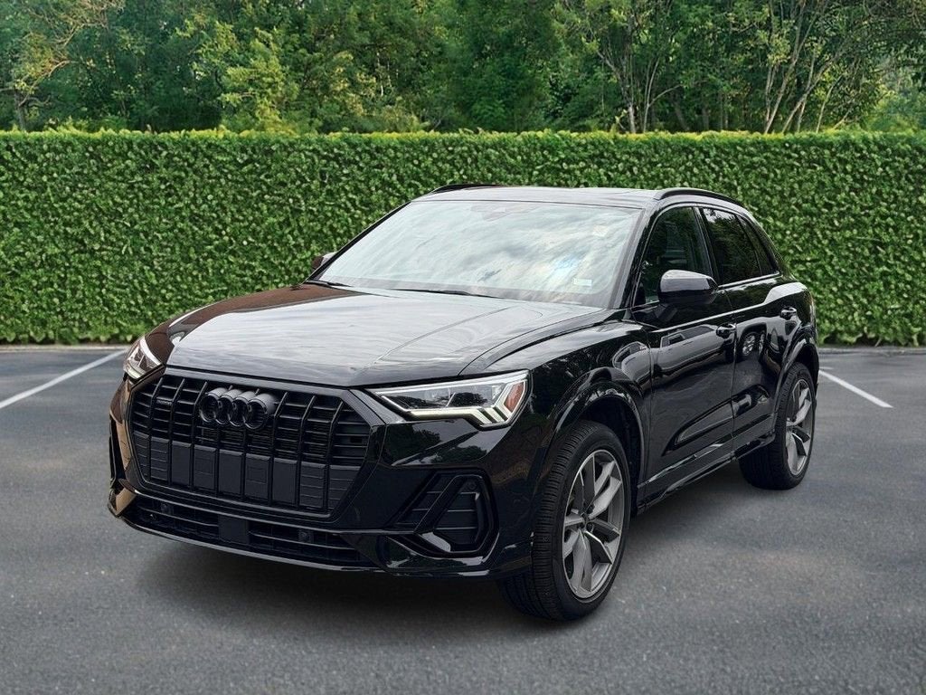 2025 Audi Q3 S line Premium