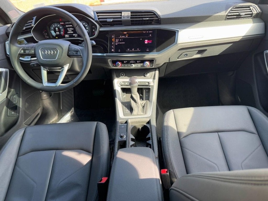 2025 Audi Q3 S line Premium