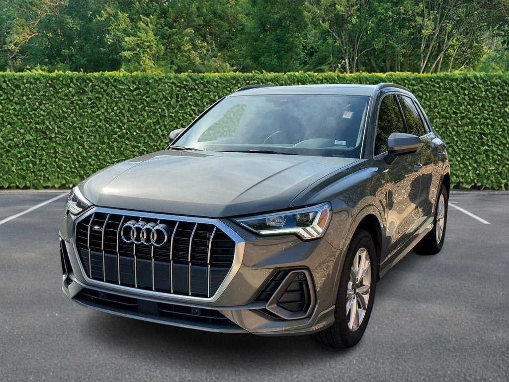 2025 Audi Q3 S line Premium