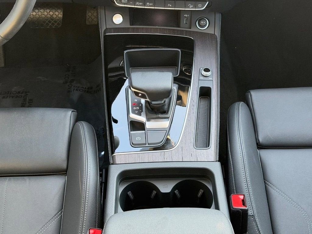 2024 Audi Q5 S line Premium Plus