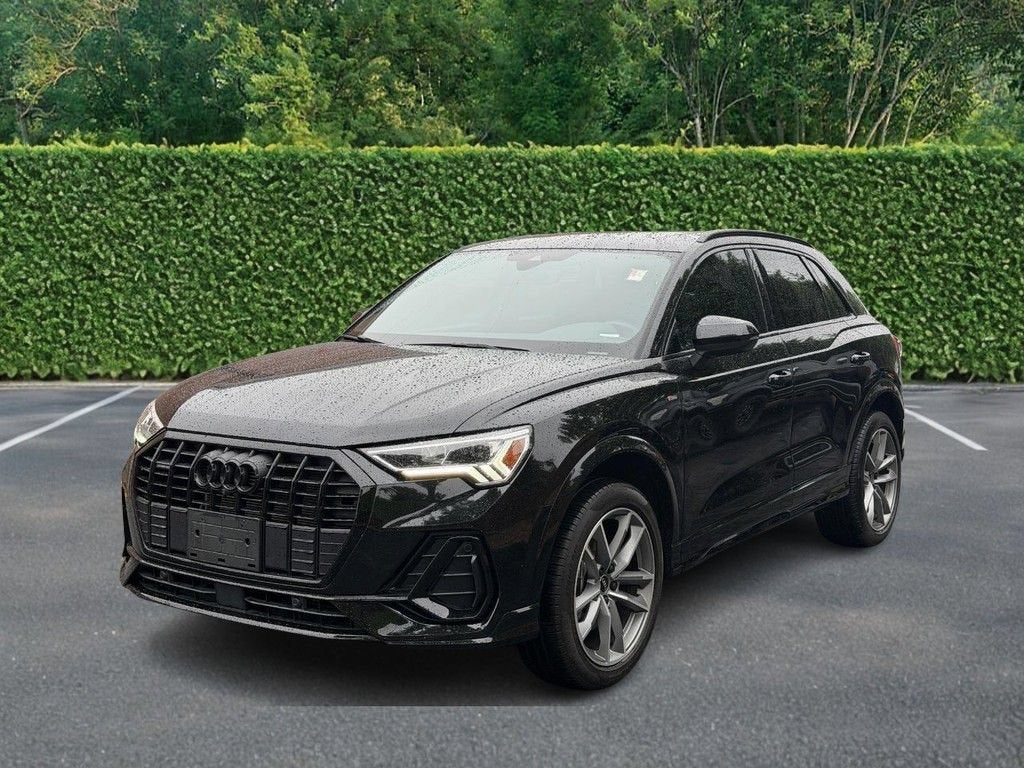 2023 Audi Q3 S line Premium Plus
