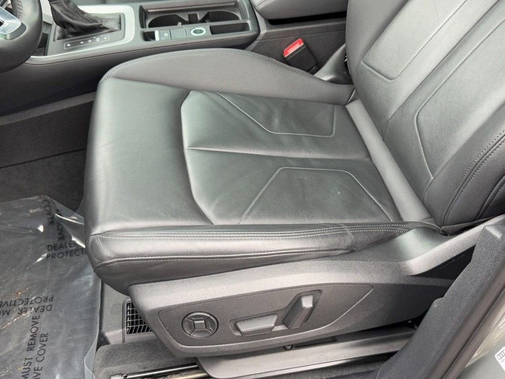 2022 Audi Q3 S line Premium Plus