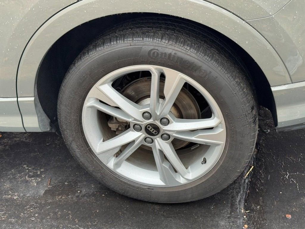 2022 Audi Q3 S line Premium Plus