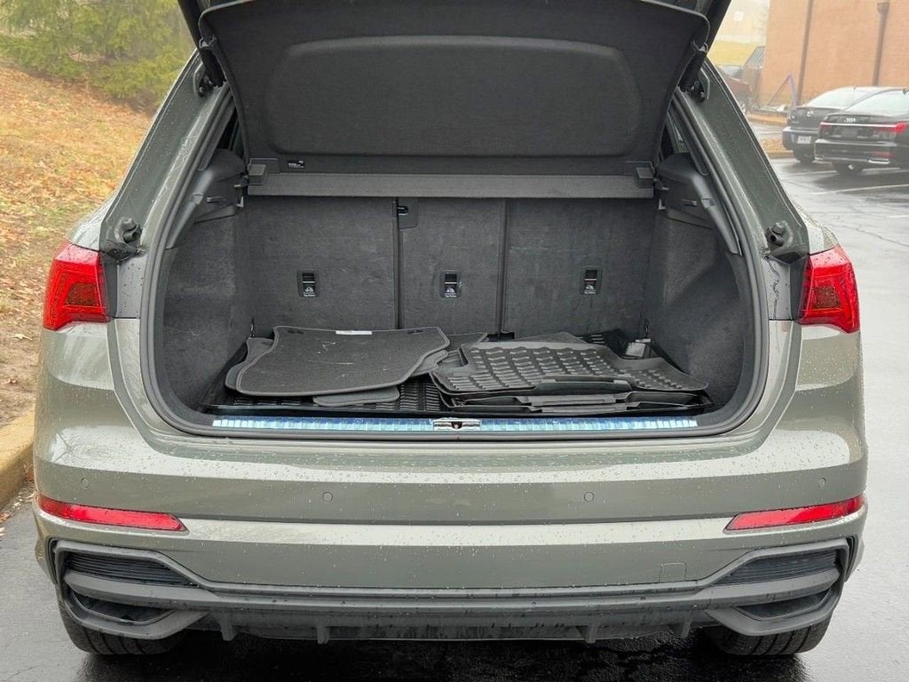 2022 Audi Q3 S line Premium Plus