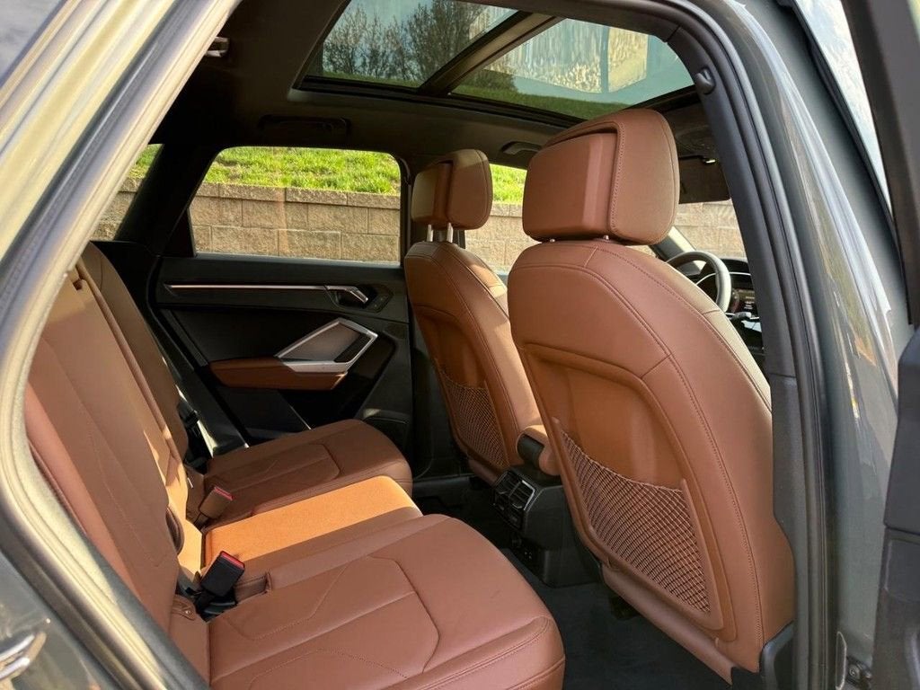 2024 Audi Q3 S line Premium Plus