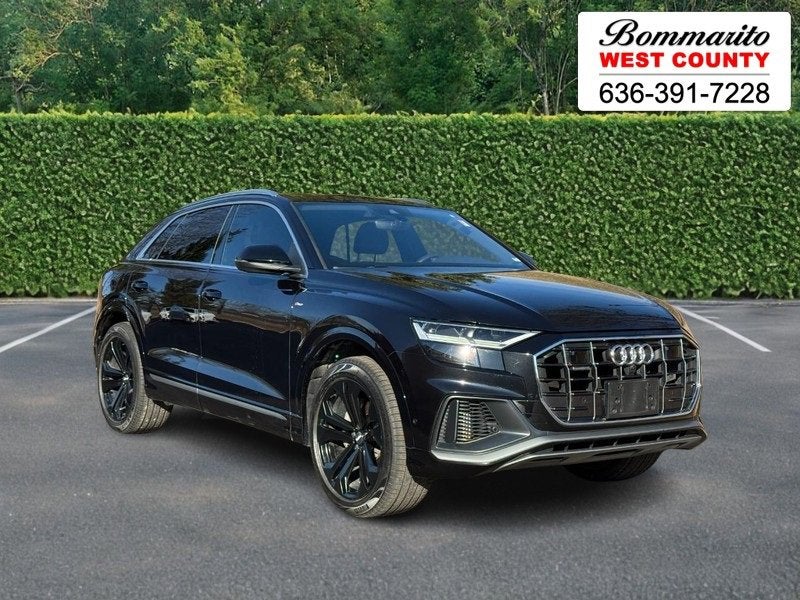 2020 Audi Q8 Premium Plus
