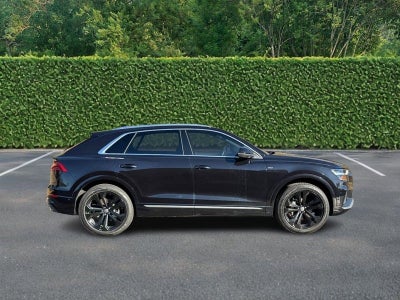 2020 Audi Q8 Premium Plus