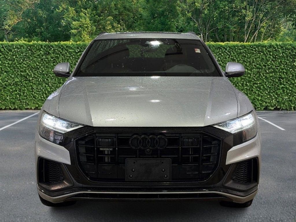 2022 Audi Q8 Premium Plus