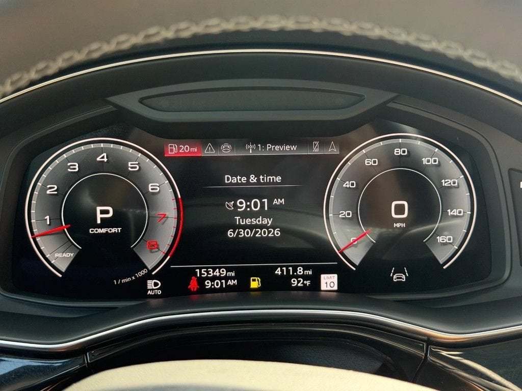 2025 Audi Q8 Premium Plus