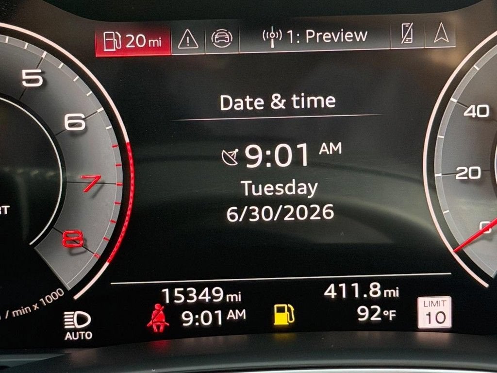 2025 Audi Q8 Premium Plus