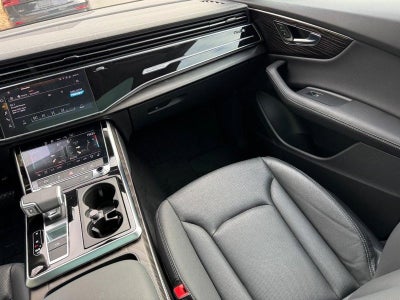 2023 Audi Q8 Premium Plus