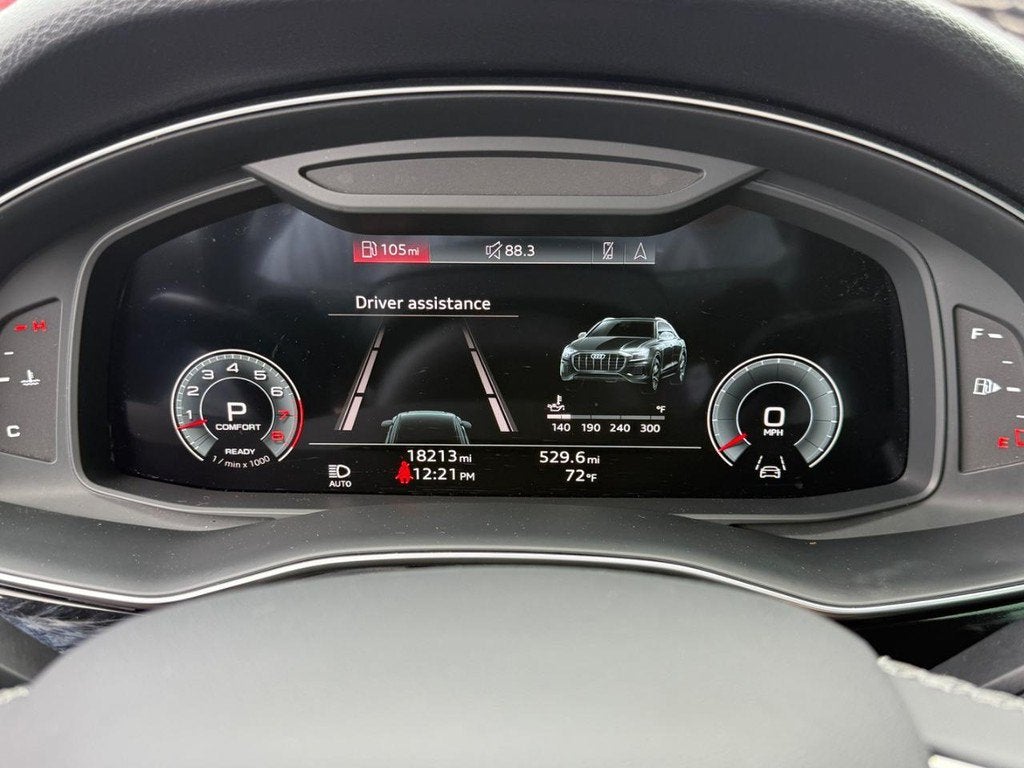 2023 Audi Q8 Premium Plus