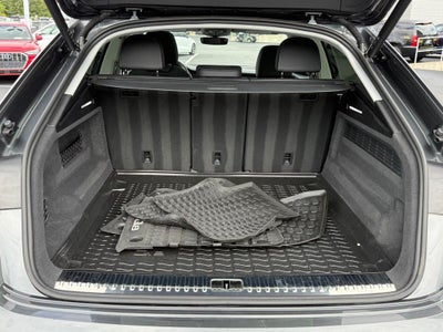 2023 Audi Q8 Premium Plus