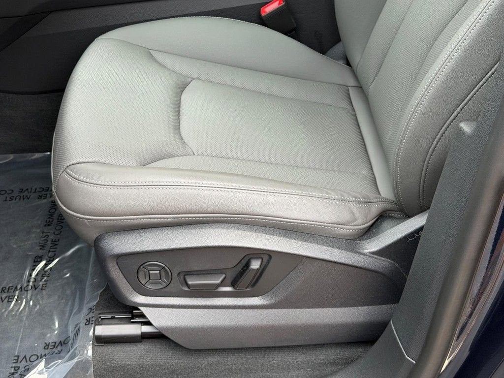 2026 Audi Q8 Premium Plus