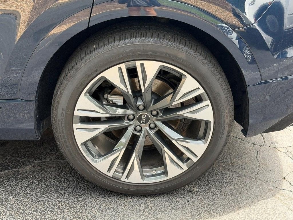 2026 Audi Q8 Premium Plus