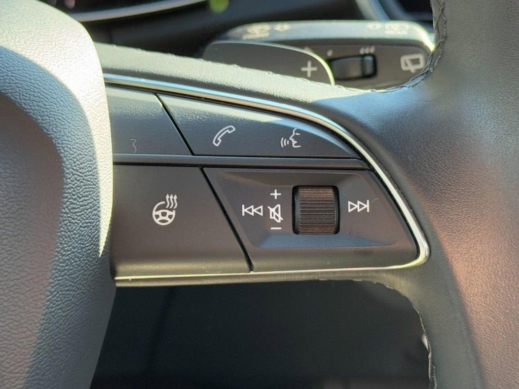 2022 Audi Q5 S line Premium