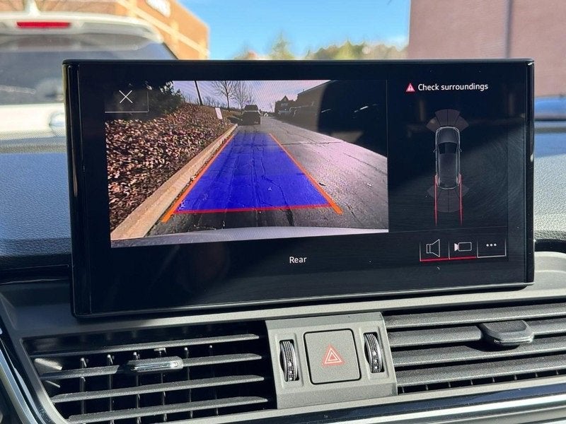 2025 Audi Q5 S line Premium