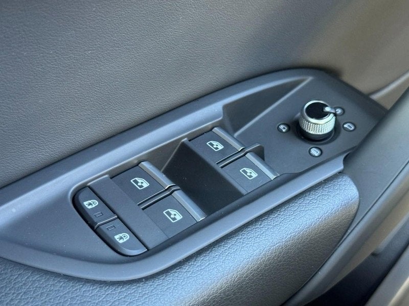 2025 Audi Q5 S line Premium