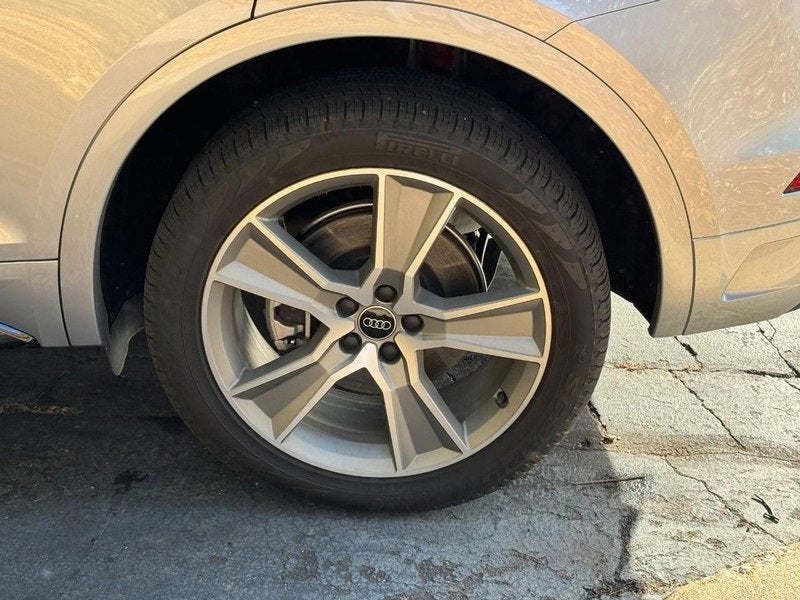 2025 Audi Q5 S line Premium