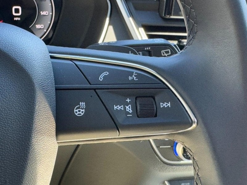 2025 Audi Q5 S line Premium