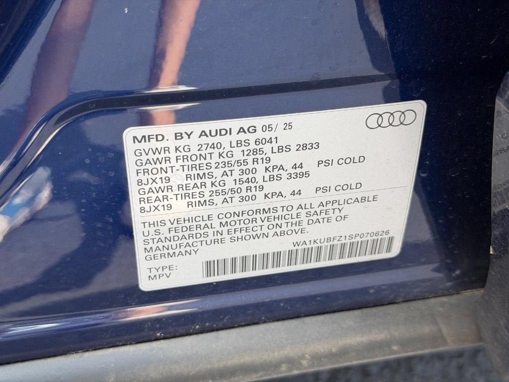2025 Audi Q4 e-tron Premium