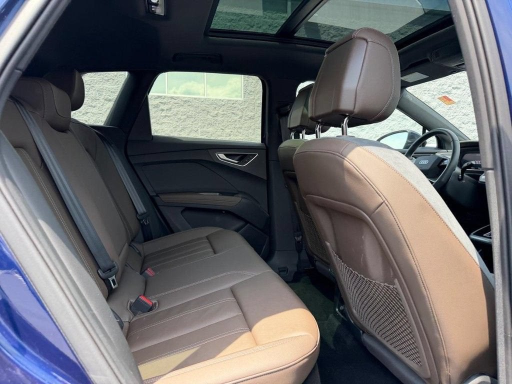 2025 Audi Q4 e-tron Premium