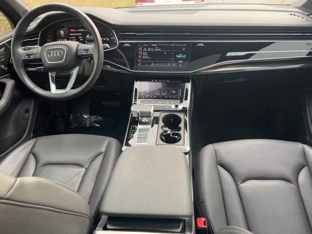 2023 Audi Q7 Premium Plus