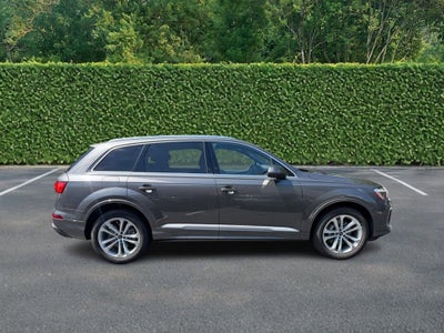 2025 Audi Q7 Premium Plus